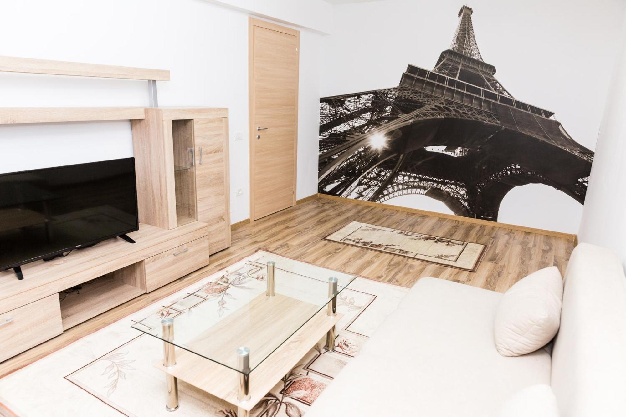 Urban Retreat Luxury Hideaway Apartment Орадеа Екстериор снимка